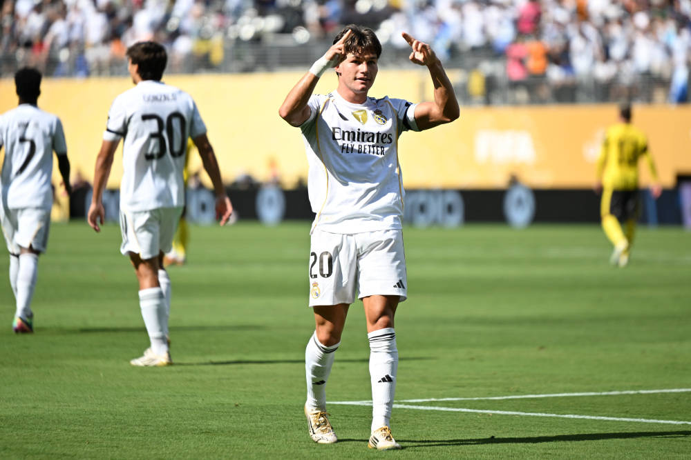 世俱杯：皇家马德里晋级四强