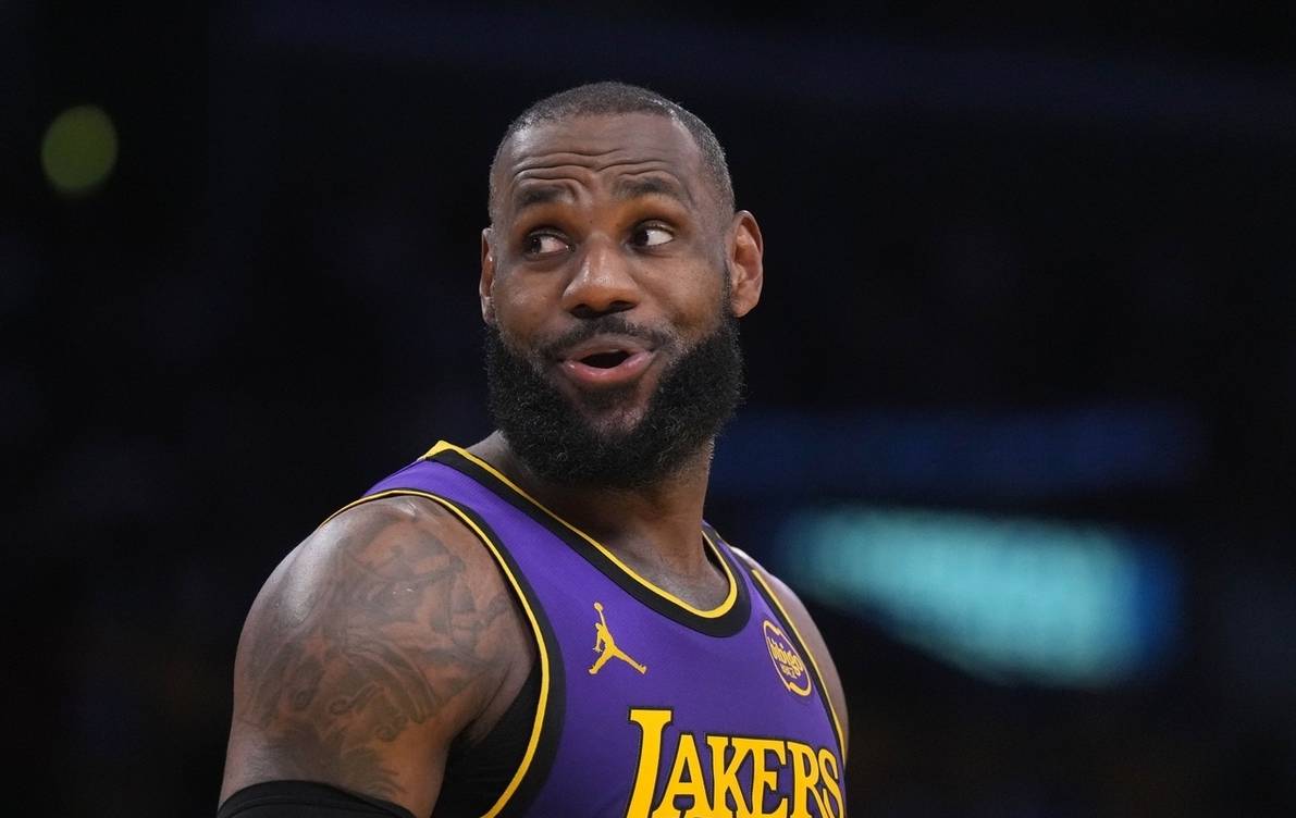 科比前队友、湖人连冠成员：詹姆斯是历史第一人！