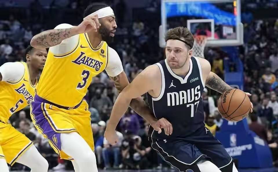 美媒评21世纪25大球星：科比未进前五，约基奇超奥尼尔，库里第二