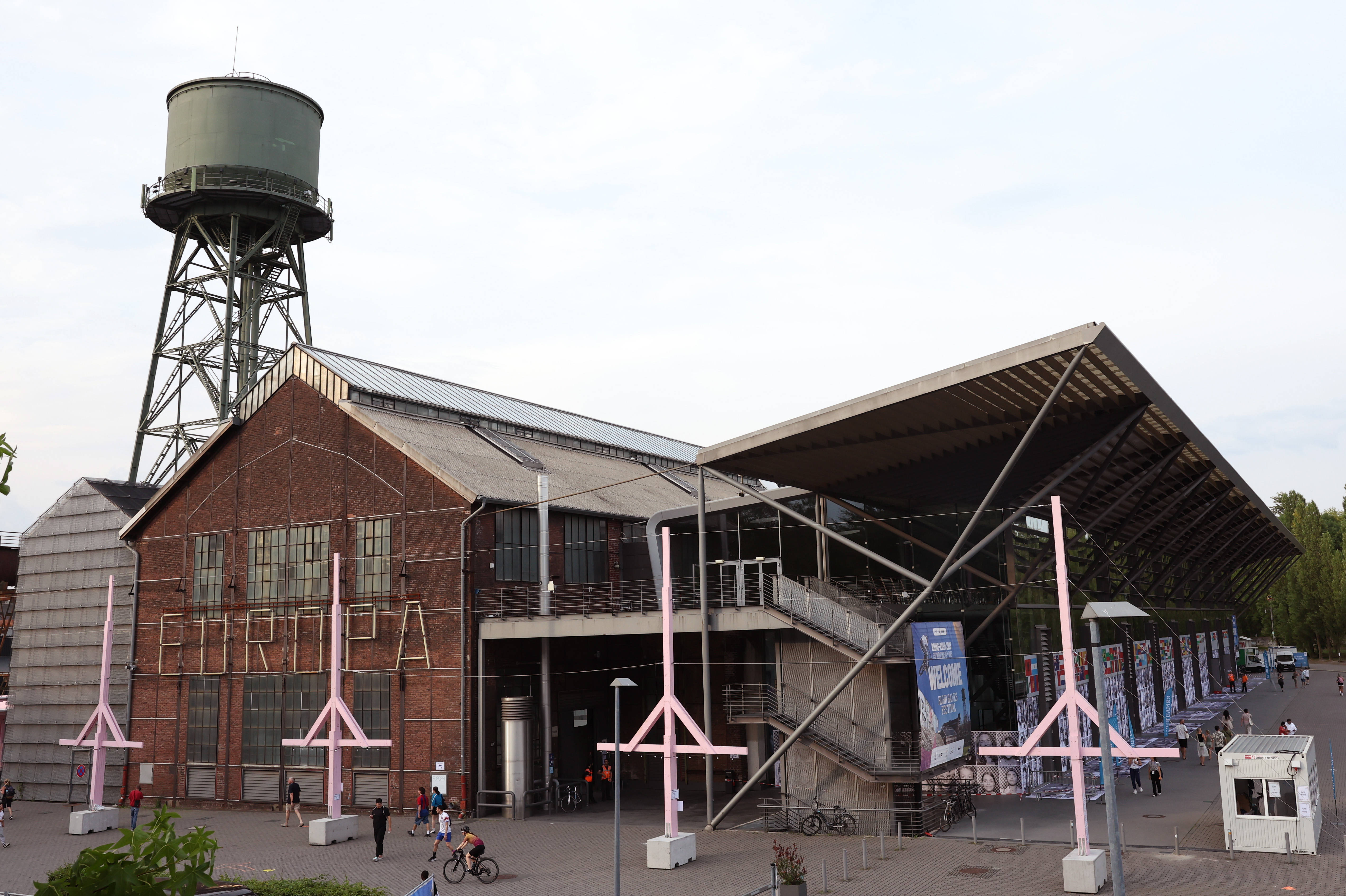 探访莱茵-鲁尔大运会三人篮球比赛场馆——“波鸿世纪厅”