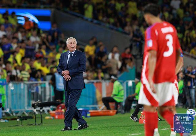 足球世预赛|巴西队胜智利队