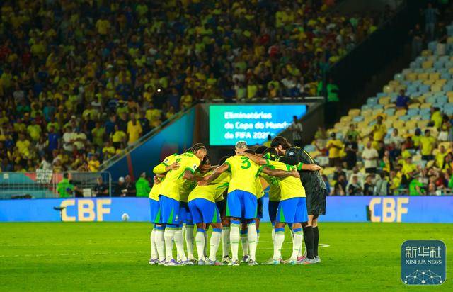 足球世预赛|巴西队胜智利队