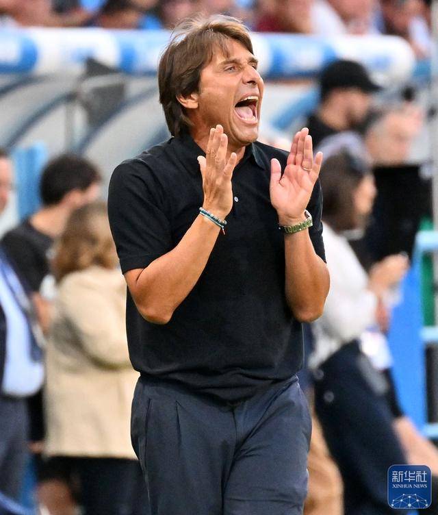 足球丨意甲：那不勒斯胜萨索洛