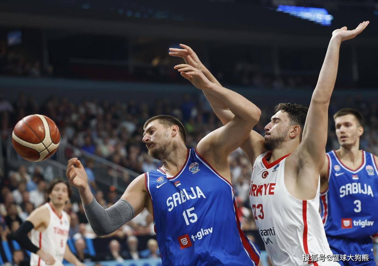 年薪高达5200万！火箭队重金打造一流5号位，放弃2位中锋，实力不降反升